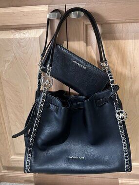 Black Michael Kors Mina Large Chain Shoulder Bag With Matching Wallet